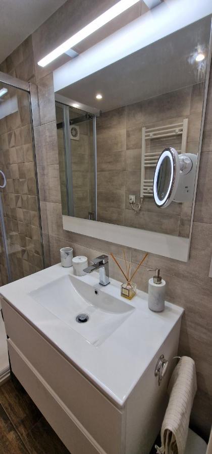 Maktub Apartamento De Diseno 4P Appartement Gijón Buitenkant foto